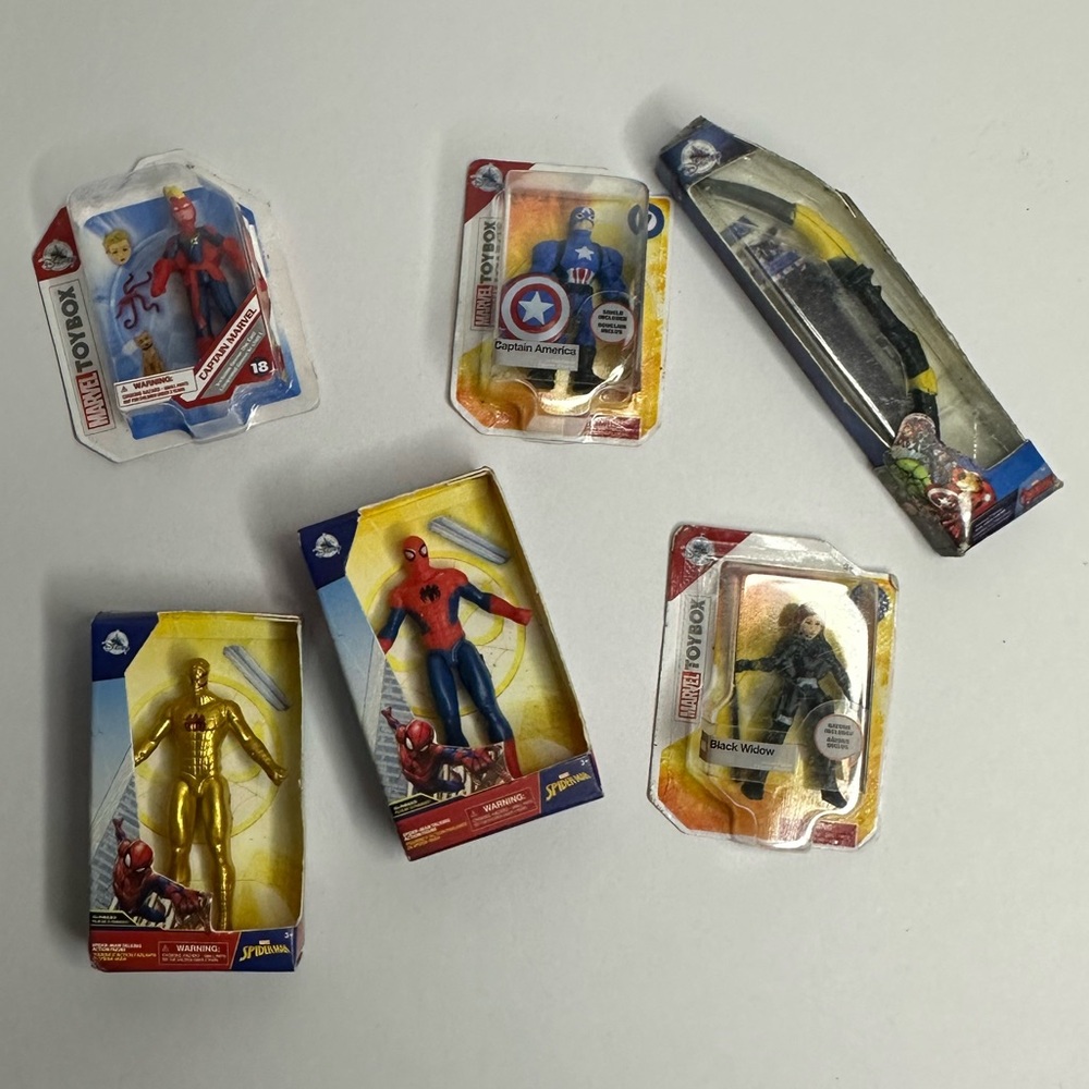 Lot of 6 Marvel Mini Action Figures - Spider-Man, Captain America, Black Widow